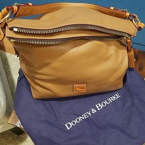 Dooney bourke tan leather handbag